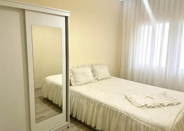 Merkezde Marinaya 5 Dakika * Çeşme